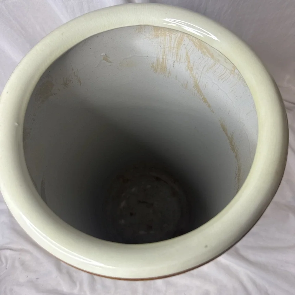 Vintage Chinese Porcelain 18